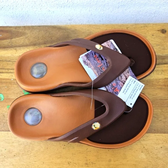 Hawaiian Jellys Ultra Comfort A'a Brown Lava Unisex  Men's 8 - Picture 3 of 16